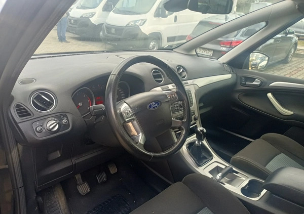 Ford S-Max cena 28900 przebieg: 252164, rok produkcji 2010 z Rzeszów małe 191